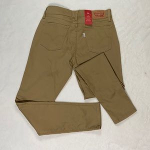 Levi's khaki super skinny 710
